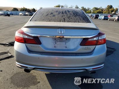 Zdjęcie 6 z 12 samochodu: 2017 HONDA ACCORD TOURING VIN:1HGCR3F95HA038955 - miniatura