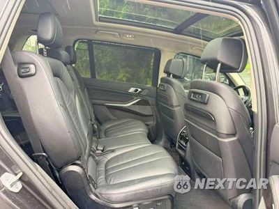 Zdjęcie 9 z 14 samochodu: 2019 BMW X7 XDRIVE40I VIN:5UXCW2C5XKL084746 - miniatura