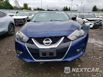Piąte zdjęcie samochodu w środku: 2017 NISSAN MAXIMA 3.5 SL VIN:1N4AA6AP9HC417665 - miniatura