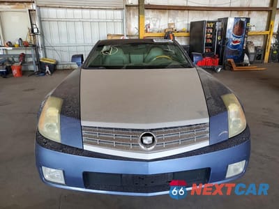 Piąte zdjęcie samochodu w środku: 2005 CADILLAC XLR VIN:1G6YV34A355603966 - miniatura