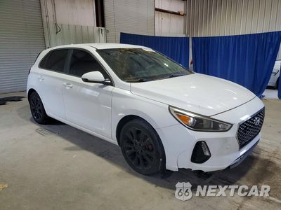 Czwarte zdjęcie samochodu z boku: 2018 HYUNDAI ELANTRA GT BASE VIN:KMHH35LE9JU068530 - miniatura
