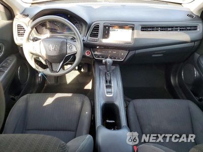 Zdjęcie 8 z 13 samochodu: 2018 HONDA HR-V EX VIN:3CZRU6H55JG721887 - miniatura