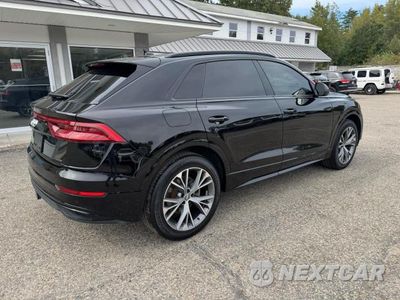 Czwarte zdjęcie samochodu z boku: 2020 AUDI Q8 PREMIUM VIN:WA1AVAF11LD005825 - miniatura