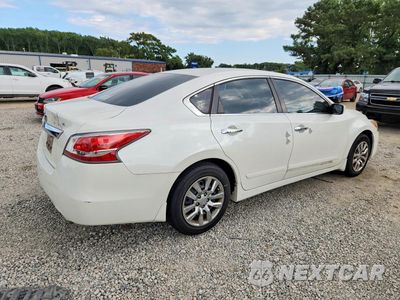 Trzecie zdjęcie samochodu z tyłu: 2015 NISSAN ALTIMA 2.5 S VIN:1N4AL3AP0FC569839 - miniatura