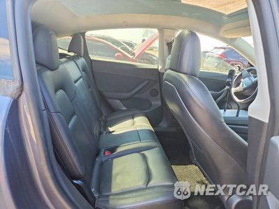 Zdjęcie 10 z 12 samochodu: 2021 TESLA MODEL Y VIN:5YJYGDEE4MF083367 - miniatura
