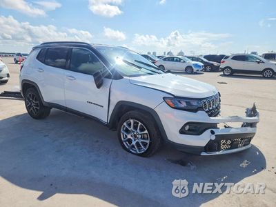 Czwarte zdjęcie samochodu z boku: 2025 JEEP COMPASS LIMITED VIN:3C4NJDCN7ST507968 - miniatura