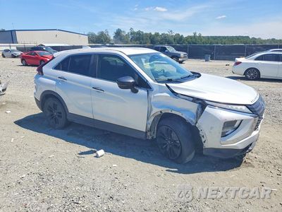 Czwarte zdjęcie samochodu z boku: 2022 MITSUBISHI ECLIPSE CROSS LE VIN:JA4ATVAA3NZ013502 - miniatura