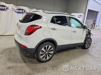 Trzecie zdjęcie samochodu z tyłu: 2021 BUICK ENCORE PREFERRED VIN:KL4CJASB2MB336719 - miniatura