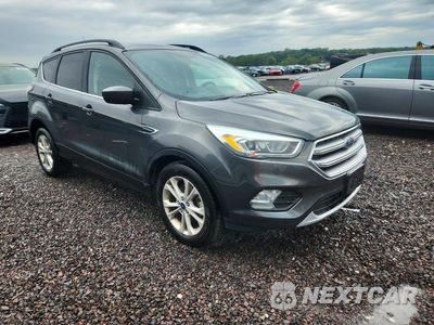 Czwarte zdjęcie samochodu z boku: 2017 FORD ESCAPE SE VIN:1FMCU0GD6HUA14138 - miniatura