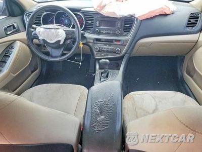 Zdjęcie 8 z 12 samochodu: 2015 KIA OPTIMA LX VIN:5XXGM4A79FG352099 - miniatura