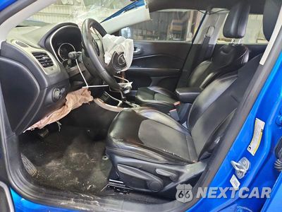 Zdjęcie 7 z 12 samochodu: 2018 JEEP COMPASS LATITUDE VIN:3C4NJCBB4JT293408 - miniatura