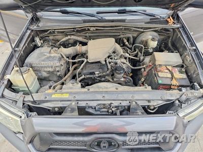 Zdjęcie 11 z 13 samochodu: 2012 TOYOTA TACOMA DOUBLE CAB VIN:5TFJX4GN0CX013299 - miniatura