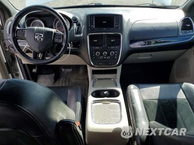 Zdjęcie 8 z 13 samochodu: 2017 DODGE GRAND CARAVAN SXT VIN:2C4RDGCG6HR807394 - miniatura