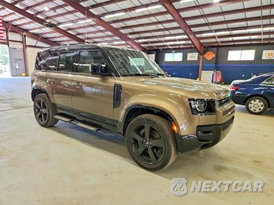 Czwarte zdjęcie samochodu z boku: 2025 LAND ROVER DEFENDER 110 X-DYNAMIC SE VIN:SALE27EU3S2430478 - miniatura