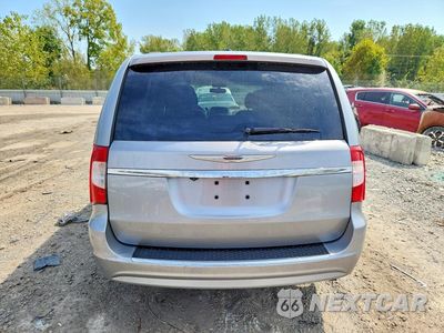 Zdjęcie 6 z 13 samochodu: 2015 CHRYSLER TOWN & COUNTRY TOURING VIN:2C4RC1BG7FR597211 - miniatura