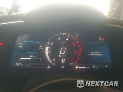Zdjęcie 9 z 13 samochodu: 2020 CHEVROLET CORVETTE STINGRAY 3LT VIN:1G1Y82D4XL5115628 - miniatura