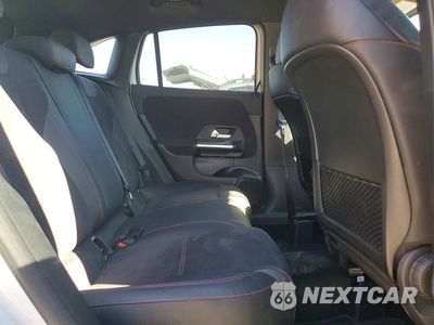 Zdjęcie 11 z 14 samochodu: 2022 MERCEDES-BENZ GLA 250 4MATIC VIN:W1N4N4HB9NJ376206 - miniatura
