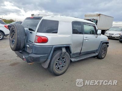 Trzecie zdjęcie samochodu z tyłu: 2007 TOYOTA FJ CRUISER BASE VIN:JTEZU11F570011263 - miniatura