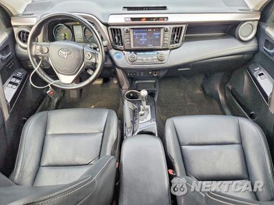 Zdjęcie 8 z 14 samochodu: 2017 TOYOTA RAV4 HV LIMITED VIN:JTMDJREV5HD146499 - miniatura
