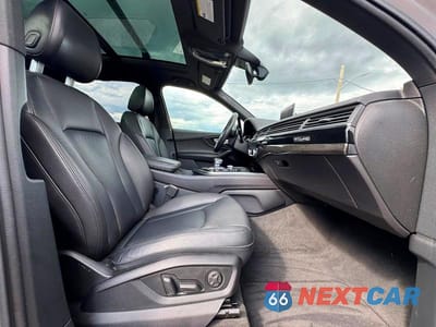 Piąte zdjęcie samochodu w środku: 2018 AUDI Q7 PRESTIGE VIN:WA1VAAF71JD019111 - miniatura