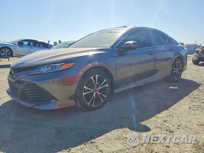 2020 TOYOTA CAMRY LE 4T1C31AK4LU013840 - główne zdjęcie licytacji z USA - miniatura