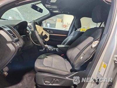 Zdjęcie 7 z 13 samochodu: 2018 FORD EXPLORER XLT VIN:1FM5K8D89JGC14990 - miniatura