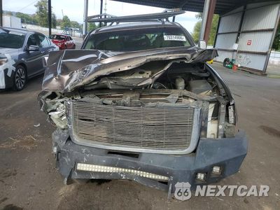 Piąte zdjęcie samochodu w środku: 2008 GMC SIERRA K3500 VIN:1GTHK33638F129129 - miniatura