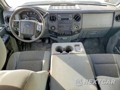 Zdjęcie 8 z 12 samochodu: 2012 FORD F250 SUPER DUTY VIN:1FT7W2B68CEC01520 - miniatura