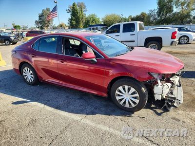 Czwarte zdjęcie samochodu z boku: 2022 TOYOTA CAMRY LE VIN:4T1C31AK0NU577388 - miniatura