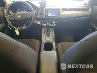 Zdjęcie 8 z 13 samochodu: 2020 HONDA HR-V EX VIN:3CZRU6H5XLM732274 - miniatura