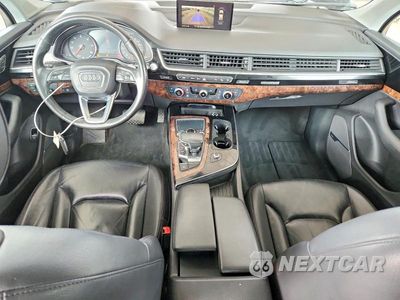 Zdjęcie 8 z 13 samochodu: 2018 AUDI Q7 PREMIUM PLUS VIN:WA1LAAF70JD024646 - miniatura