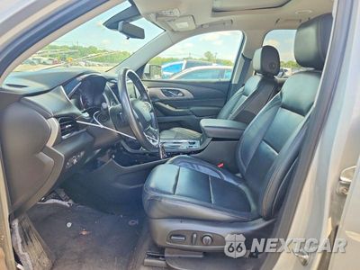 Zdjęcie 7 z 12 samochodu: 2019 CHEVROLET TRAVERSE LT VIN:1GNEVHKW6KJ197915 - miniatura
