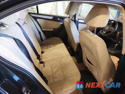 Zdjęcie 10 z 13 samochodu: 2011 VOLKSWAGEN JETTA TDI VIN:3VWLL7AJ0BM130619 - miniatura