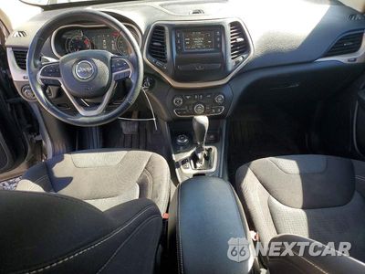 Zdjęcie 8 z 13 samochodu: 2016 JEEP CHEROKEE LATITUDE VIN:1C4PJMCS2GW218335 - miniatura
