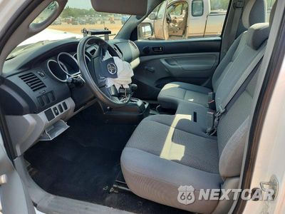 Zdjęcie 7 z 13 samochodu: 2013 TOYOTA TACOMA BASE VIN:5TFNX4CN7DX027550 - miniatura