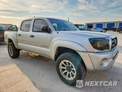 Czwarte zdjęcie samochodu z boku: 2005 TOYOTA TACOMA DOUBLE CAB VIN:5TELU42N75Z133220 - miniatura