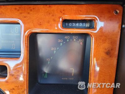 Zdjęcie 9 z 13 samochodu: 1986 CHEVROLET CORVETTE VIN:1G1YY0786G5127381 - miniatura