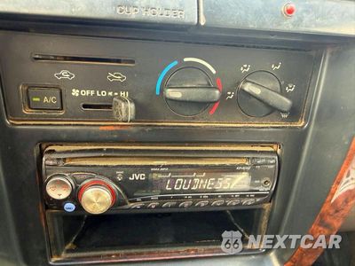 Zdjęcie 11 z 14 samochodu: 1998 TOYOTA 4RUNNER LIMITED VIN:JT3HN87R0W9011824 - miniatura