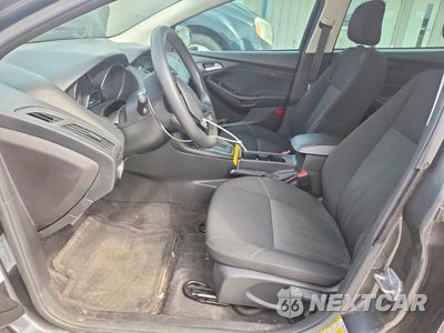 Zdjęcie 7 z 12 samochodu: 2018 FORD FOCUS SE VIN:1FADP3F29JL328482 - miniatura