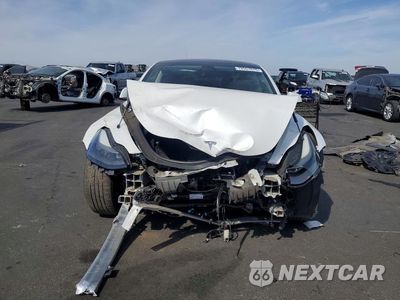 Piąte zdjęcie samochodu w środku: 2023 TESLA MODEL 3 VIN:5YJ3E1EA6PF454593 - miniatura
