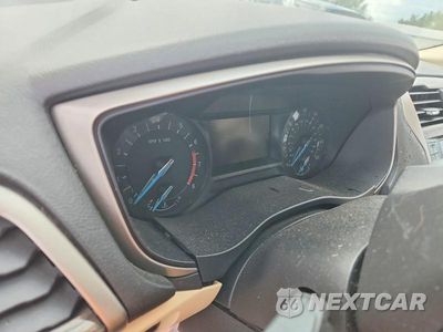 Zdjęcie 9 z 13 samochodu: 2016 FORD FUSION SE VIN:3FA6P0HD8GR332488 - miniatura