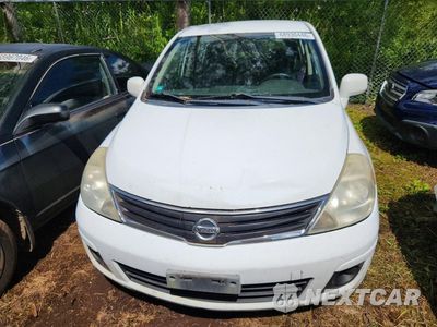 Piąte zdjęcie samochodu w środku: 2011 NISSAN VERSA 1.8 S VIN:3N1BC1CP4BL449981 - miniatura