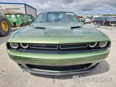 Piąte zdjęcie samochodu w środku: 2019 DODGE CHALLENGER SXT VIN:2C3CDZAG3KH560647 - miniatura