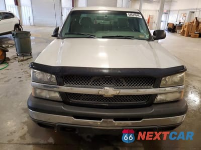 Piąte zdjęcie samochodu w środku: 2003 CHEVROLET SILVERADO K1500 VIN:1GCEK19T93Z311056 - miniatura