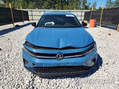 Piąte zdjęcie samochodu w środku: 2025 VOLKSWAGEN JETTA SPORT VIN:3VWBX7BU8SM089858 - miniatura