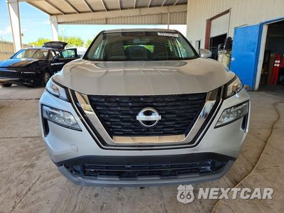 Piąte zdjęcie samochodu w środku: 2023 NISSAN ROGUE SV VIN:JN8BT3BA3PW417888 - miniatura