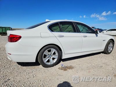 Trzecie zdjęcie samochodu z tyłu: 2013 BMW 528 XI VIN:WBAXH5C50DD112062 - miniatura