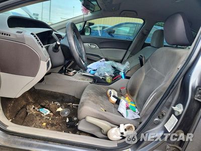 Zdjęcie 7 z 12 samochodu: 2012 HONDA CIVIC LX VIN:19XFB2F54CE377607 - miniatura