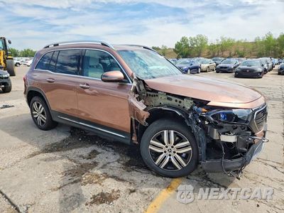 Czwarte zdjęcie samochodu z boku: 2023 MERCEDES-BENZ EQB 300 4MATIC VIN:W1N9M0KB5PN056080 - miniatura