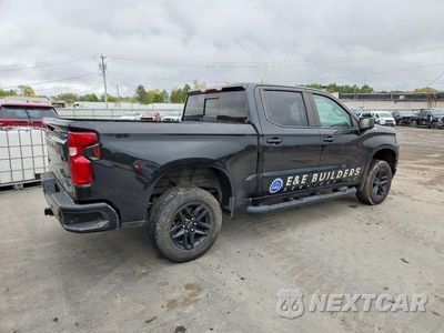 Trzecie zdjęcie samochodu z tyłu: 2020 CHEVROLET SILVERADO K1500 LT TRAIL BOSS VIN:1GCPYFEL7LZ341361 - miniatura